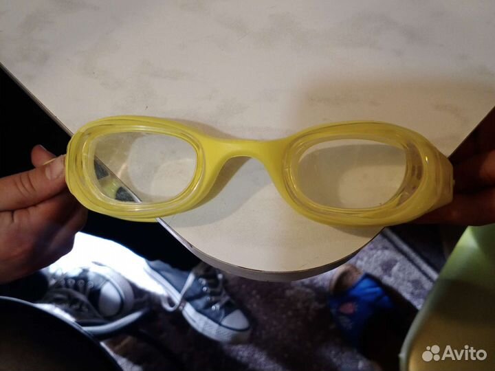 Очки в бассейн для девочки