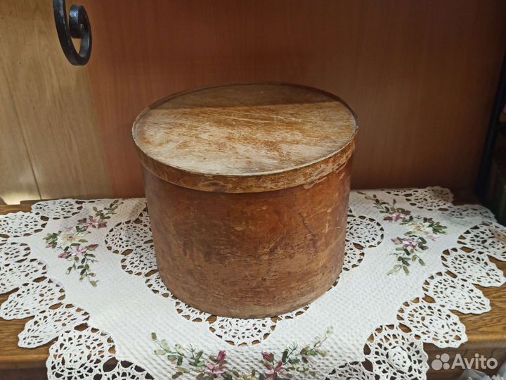 Шляпная коробка