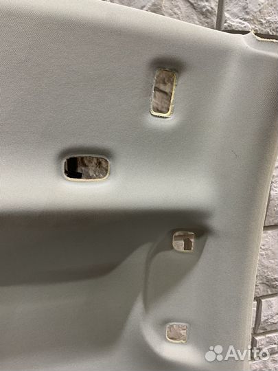 Mercedes Benz E W212 Обшивка потолка