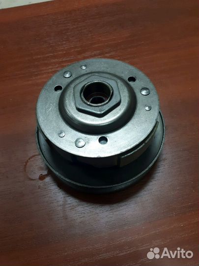 Сцепление в сбореHonda lead 90