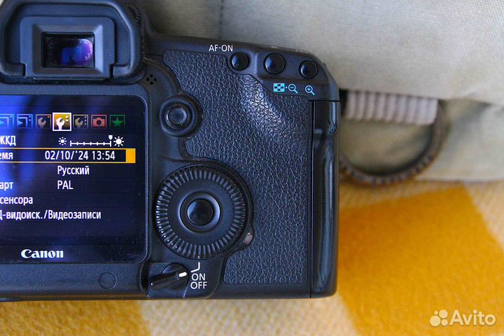 Canon EOS 5D Mark II Body