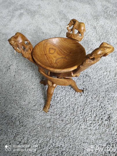 Статуэтка вазочка дерево