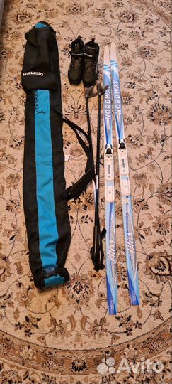 Беговые лыжи, ботинки, чехол