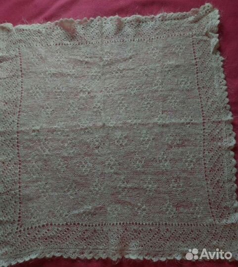 Пуховый платок шаль