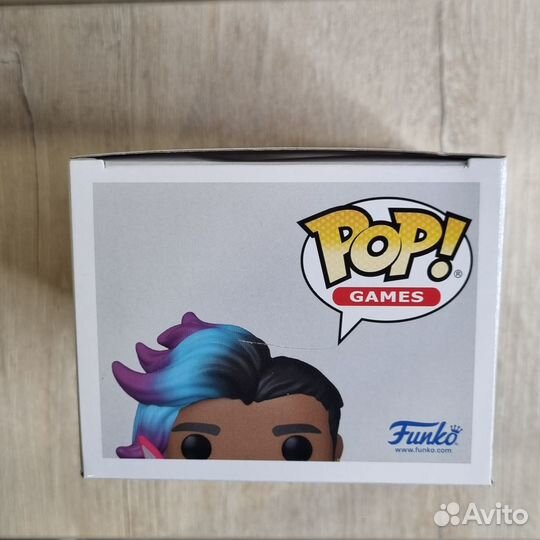 Funko Tiny Tina Wonderlands 861 Paladin Mike