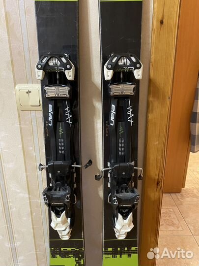 Горные лыжи Riot Skis