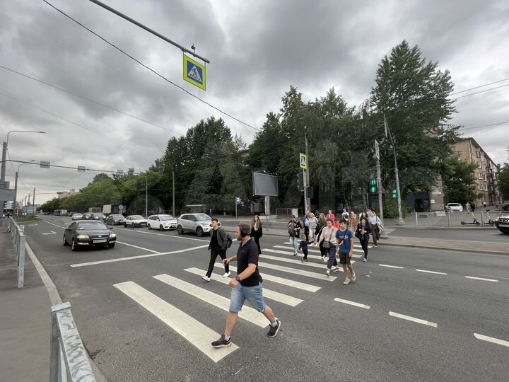 Универсальное помещение 249 м²