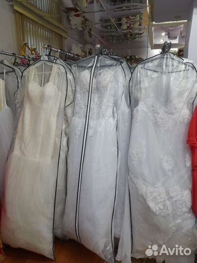 Свадебные платья