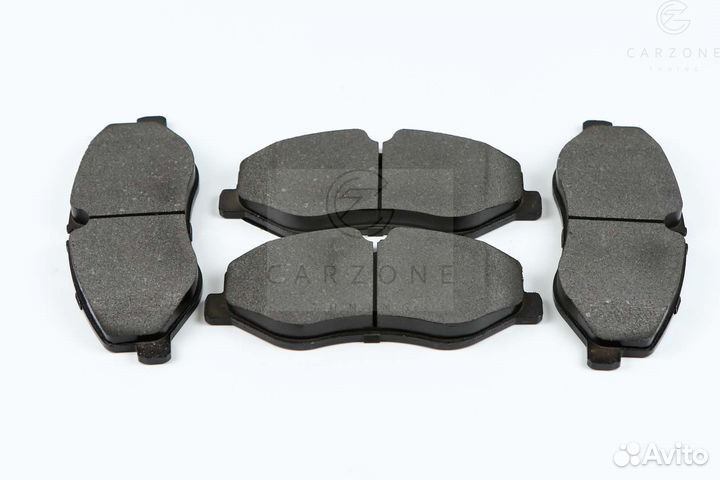 A4474200220 комплект колодок тормозных передних