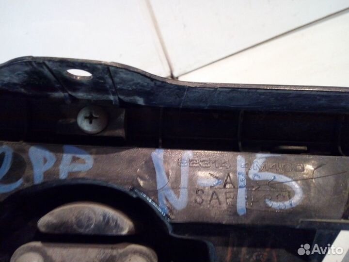 Nissan Sunny B15 98- Решетка радиатора б.у