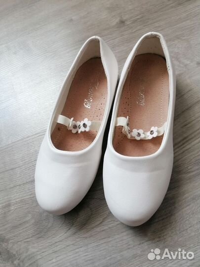 Туфельки для девочки