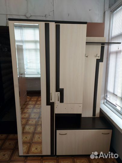 Прихожая бу