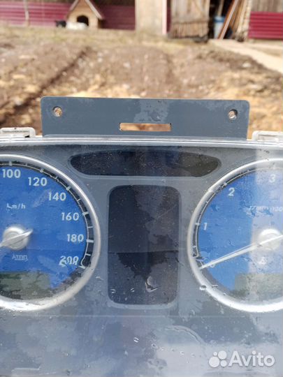 Спидометр на Волгу газ 31105