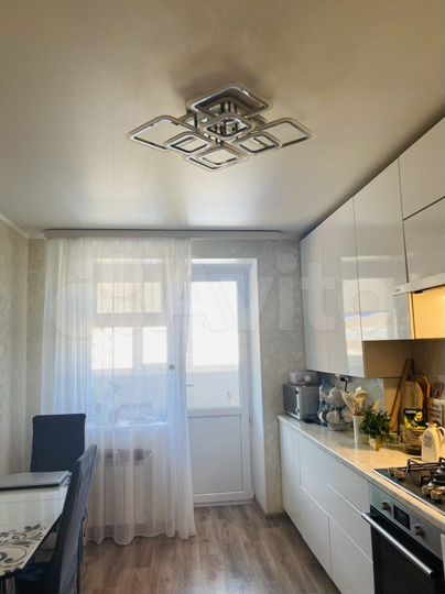 2-к. квартира, 61 м², 4/5 эт.