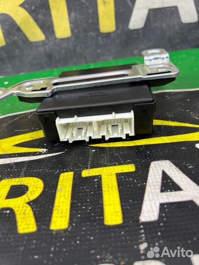 Блок управления крышкой багажника Kia Stinger 1