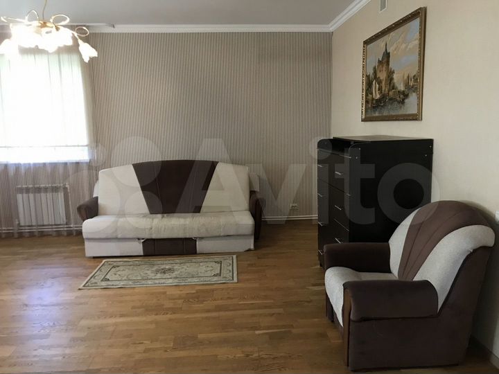 2-к. квартира, 100 м², 1/2 эт.