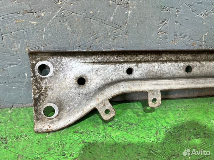 Усилитель пола Skoda Octavia A7 cjsa 2013