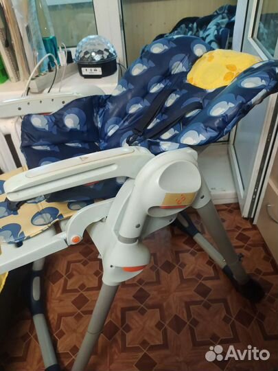 Детский стульчик для кормления