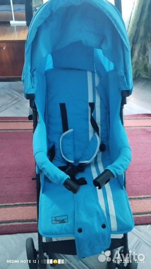 Прогулочная коляска