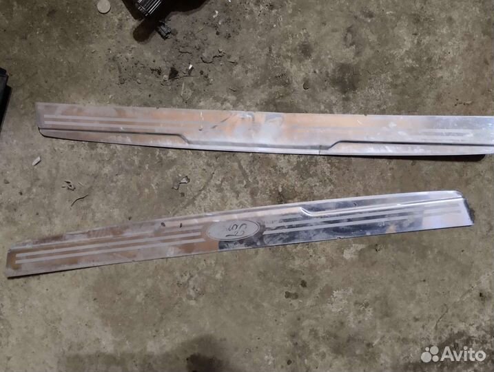 Накладки хром на пороги внутренние Ford Mondeo 3