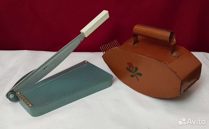 Резак для бумаги и ягодосборник