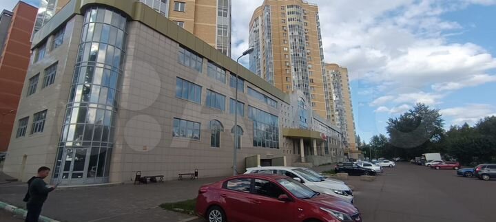 Свободного назначения, 2000 м²