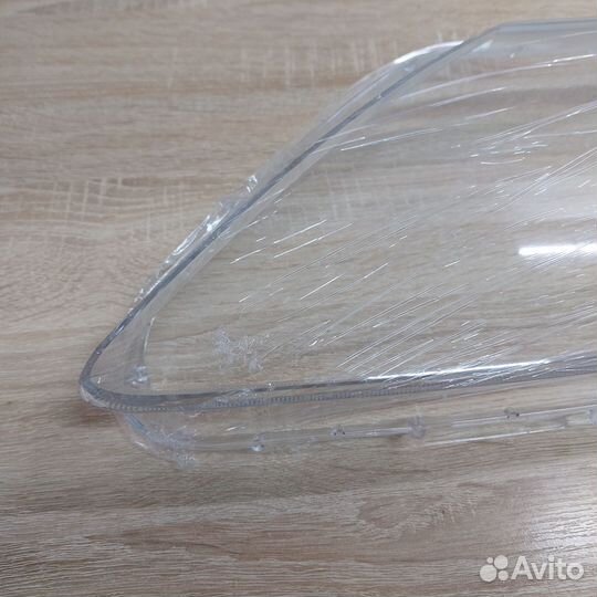 Стекла фар Mazda CX7