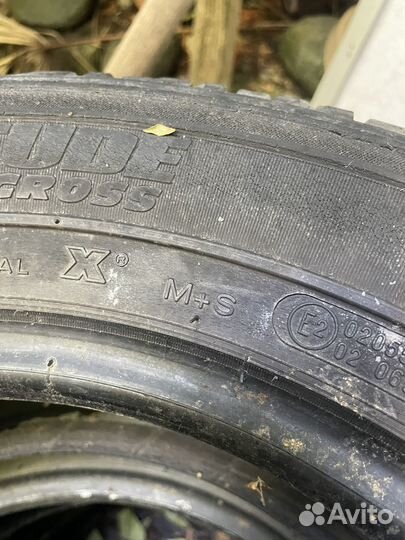 Michelin Latitude Cross 215/65 R16 102