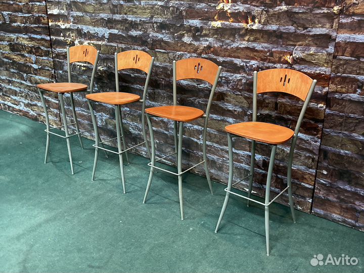 Барный стул