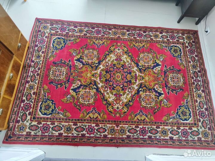 Ковер из шерстяных нитей 3*2