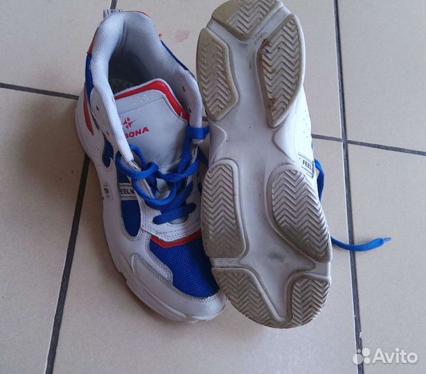 Кроссовки женские воna 39-40р