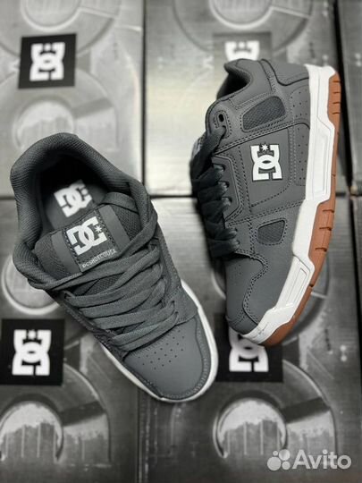 Кроссовки DC shoes дутыши