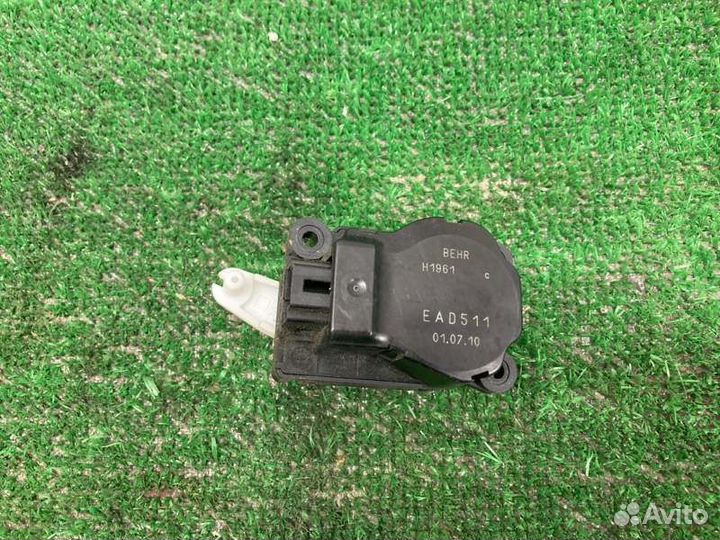 Моторчик заслонки отопителя Citroen C4 хэтчбек 1.6