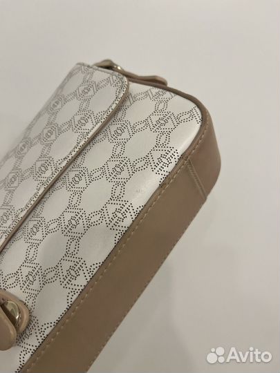 Сумка кожаная с рисунком из перфорации