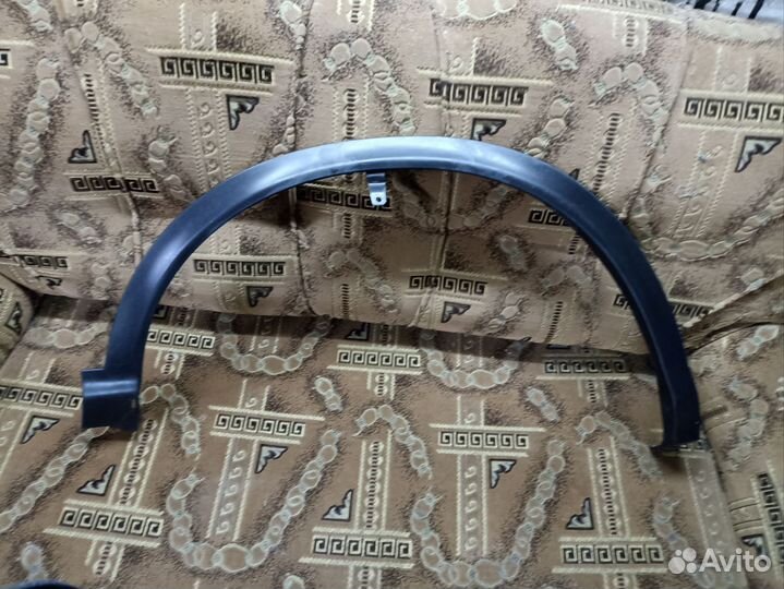 Расширитель крыла перед прав Nissan qashqai 2015