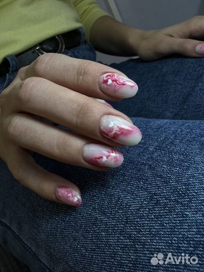 Маникюр с покрытием/педикюр