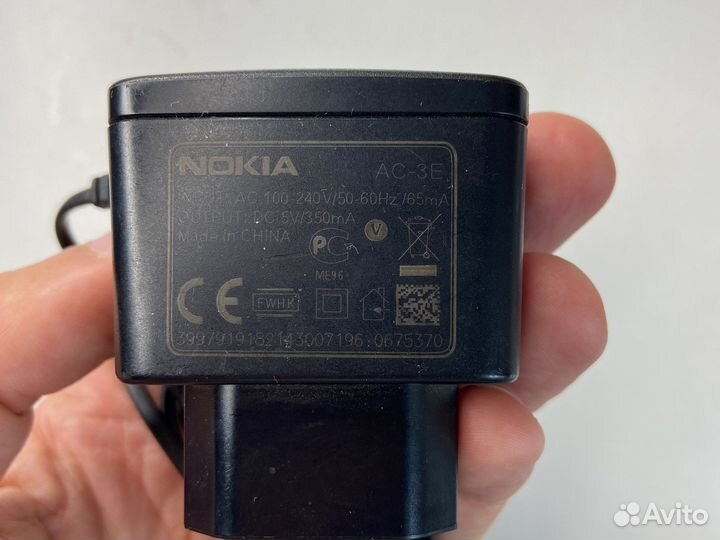 Два зарядных устройства для Nokia