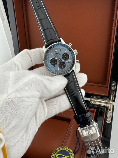 Часы Breitling Navitimer 43mm