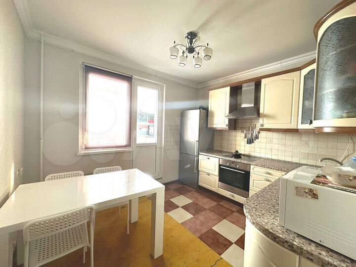 2-к. квартира, 61,3 м², 18/25 эт.