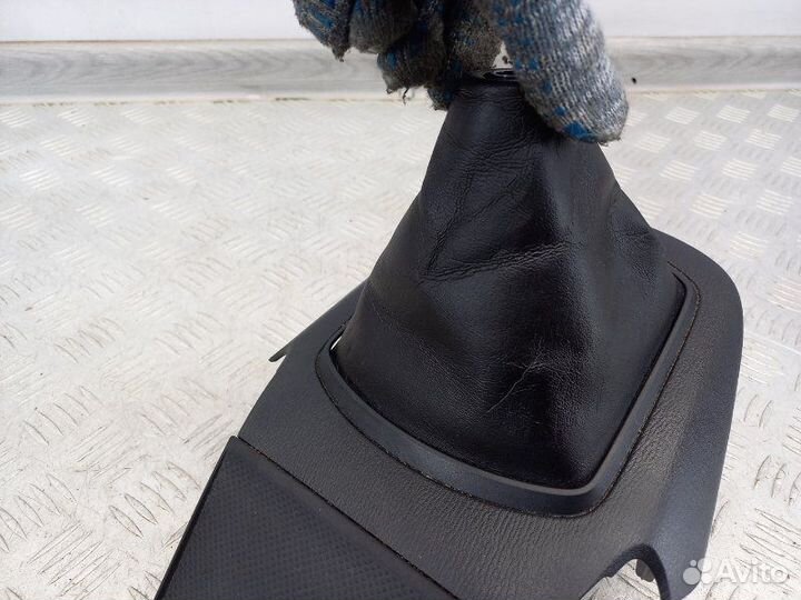 Кожух ручки кпп Mazda Cx-5 KE 2.2 SH дизель 2014