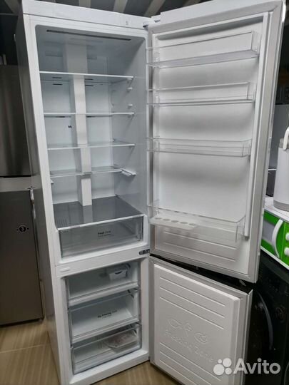 Новый холодильник LG No Frost 2 метра инвертор