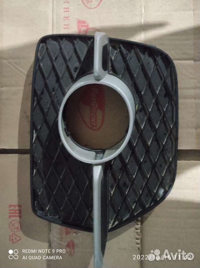 Оправа левой противотуманки бмв Х6 Е71