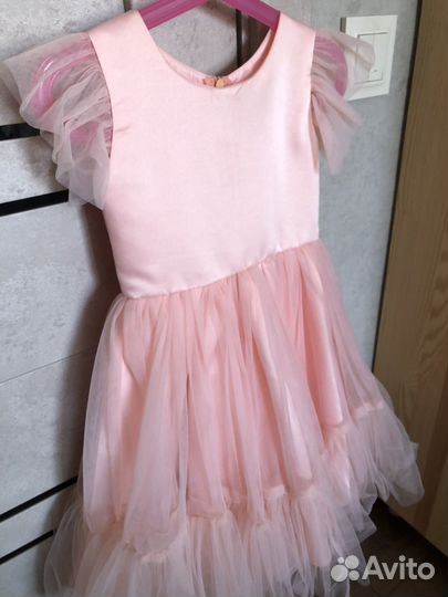 Платье праздничное для девочки