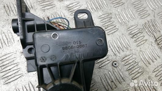 Педаль газа mitsubishi pajero 4 (1DN11NW01)