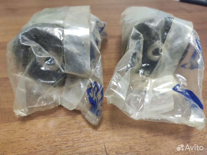 Сайлентблок задней балки на Renault fluence