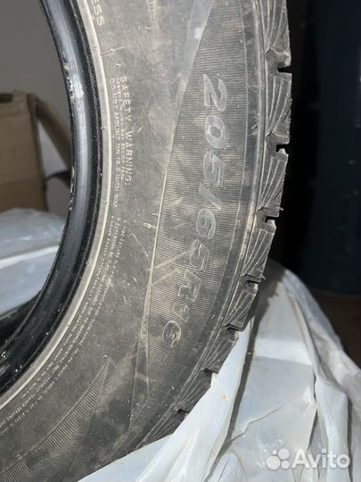 Roadstone ST-701 205/65 R16