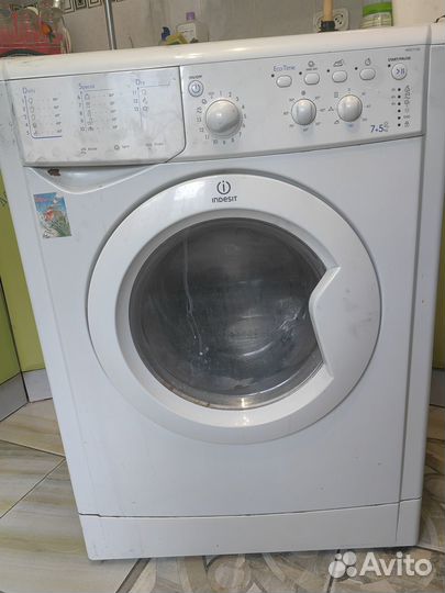 Продаю стиральную машину бу