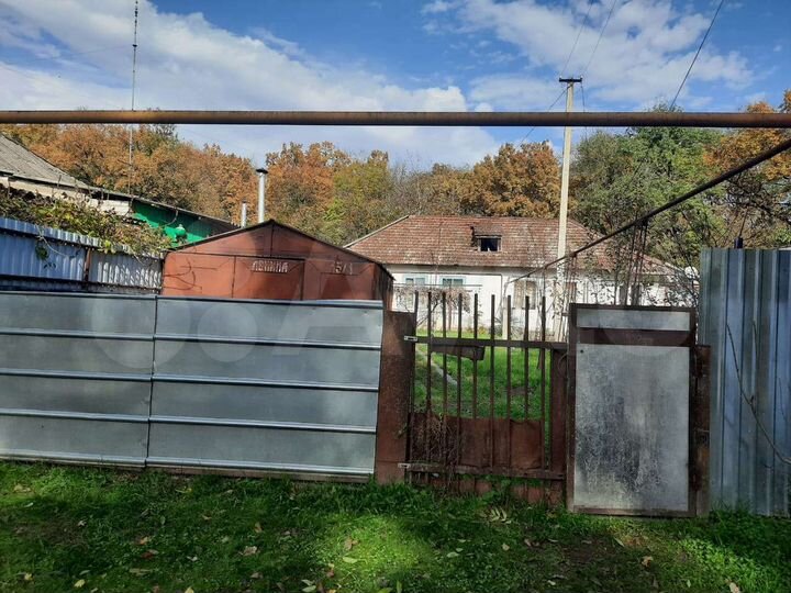 Дом 85,9 м² на участке 8,55 га