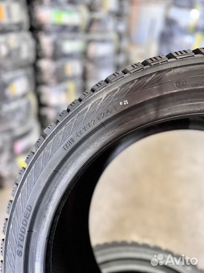 Yokohama IceGuard Stud IG65 225/45 R17 94T