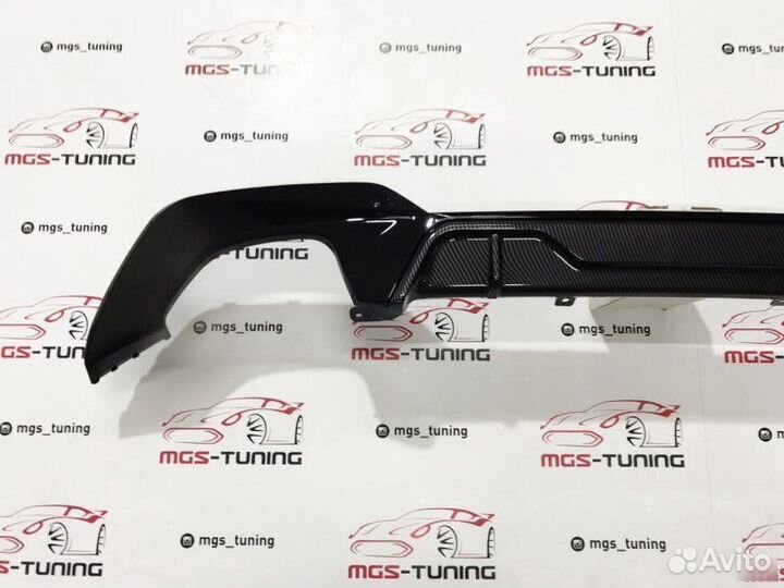 Диффузор BMW 3 Series G20 M340 Style под карбон